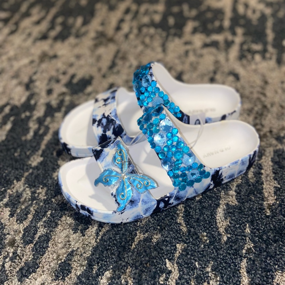 Dazzle Razzle Sandal